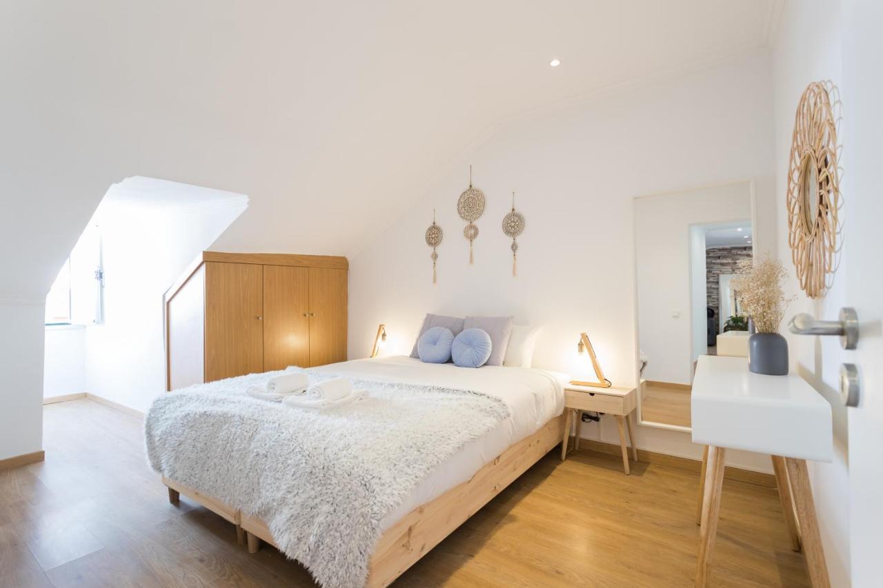 Rato Cozy 3br W/balcony - By Lu Holidays Lisboa